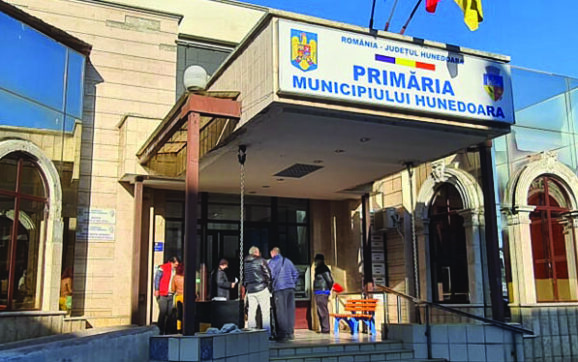 Birou pentru persoane fără  „certificat verde”