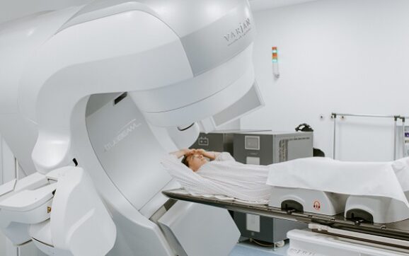 LEGISLAŢIE. Concediu pentru îngrijirea pacientului bolnav de cancer