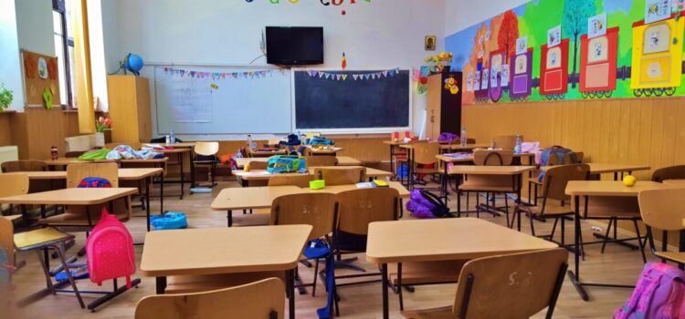 ÎNVĂȚĂMÂNT. Înscrieri în clasa pregătitoare