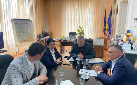 PROIECTE LOCALE. Primarul și ministrul, în discuții pe teme de mediu