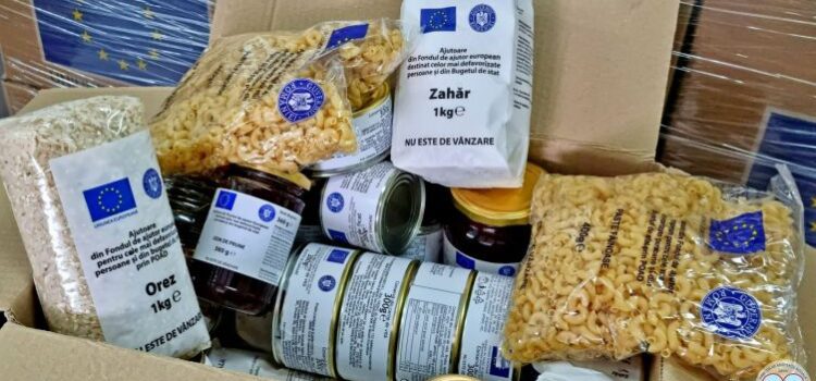SPRIJIN PENTRU DEFAVORIZAȚI. Mii de hunedoreni primesc pachete gratuite cu alimente