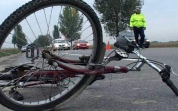       NEATENȚIE. Biciclist rănit într-un accident, la Călan