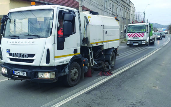 DEVA. A început curăţenia de primăvară