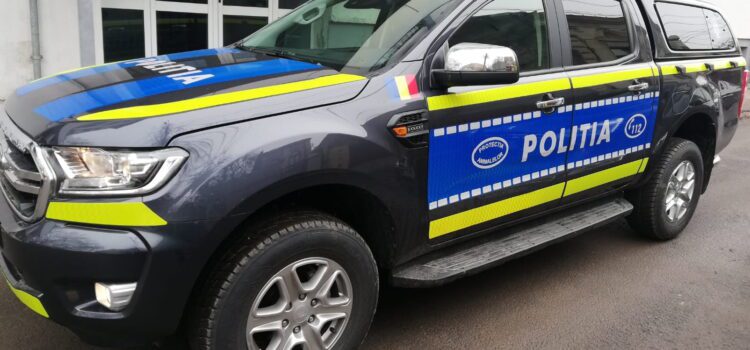 IMAGINI ȘOCANTE. Câini loviți și uciși de un copil de 10 ani