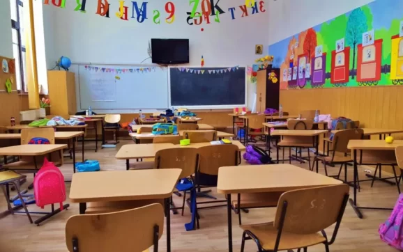 EDUCAȚIE. Ultima zi de înscriere în clasa pregătitoare