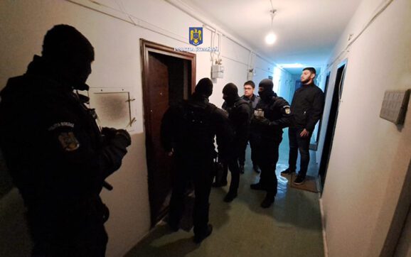 Tâlhărie la o sală de păcănele din Deva