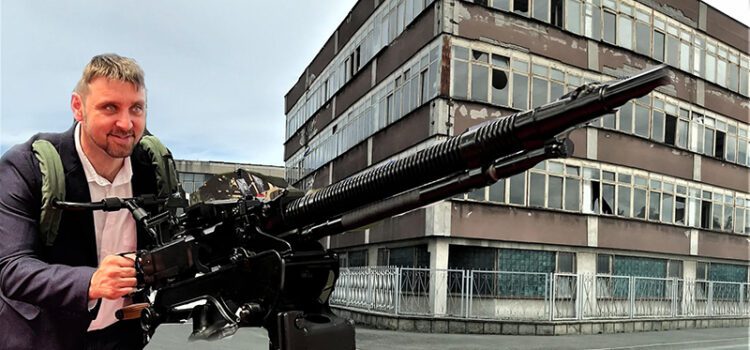 Fabrica de armament din Orăştie face bişniţă cu curent