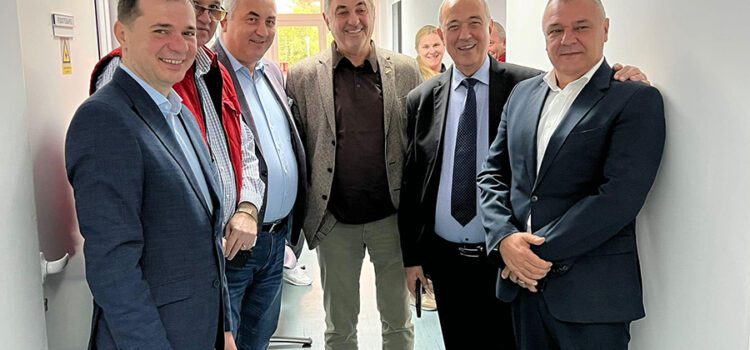 Zarurile au fost aruncate